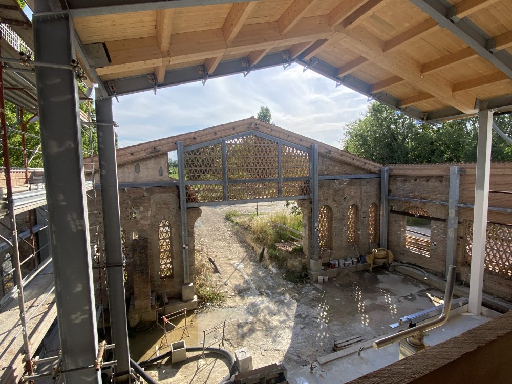 campata facciata museo del territorio. senza appoggio intermedi